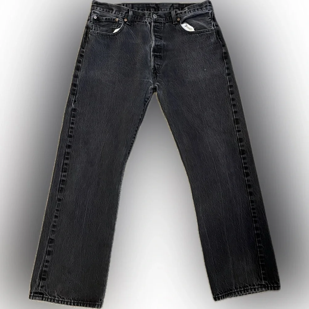 Levi’s 501 Vintage Original Fit Button Fly Jeans in Black Stonewash size 38/32